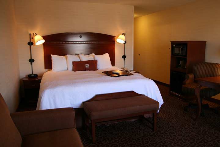 HamptonInnRoom